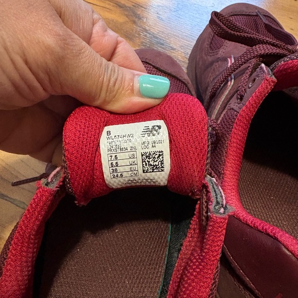 New Balance size 7.5. Very good condition - Picture 4 of 4